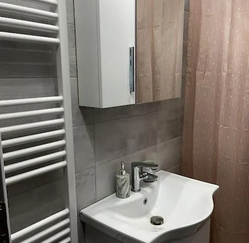 κεντρικό θέα θάλασσα/dt 1br 75m2 By Sea شقة