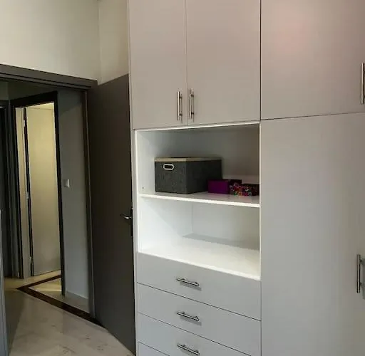 Apartamento κεντρικό θέα θάλασσα/dt 1br 75m2 By Sea